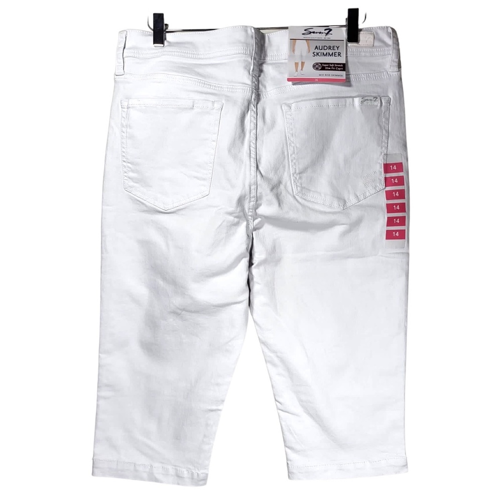 NWT Seven7 Audrey Mid-Rise Skimmer Capris in White - Picture 2 of 10